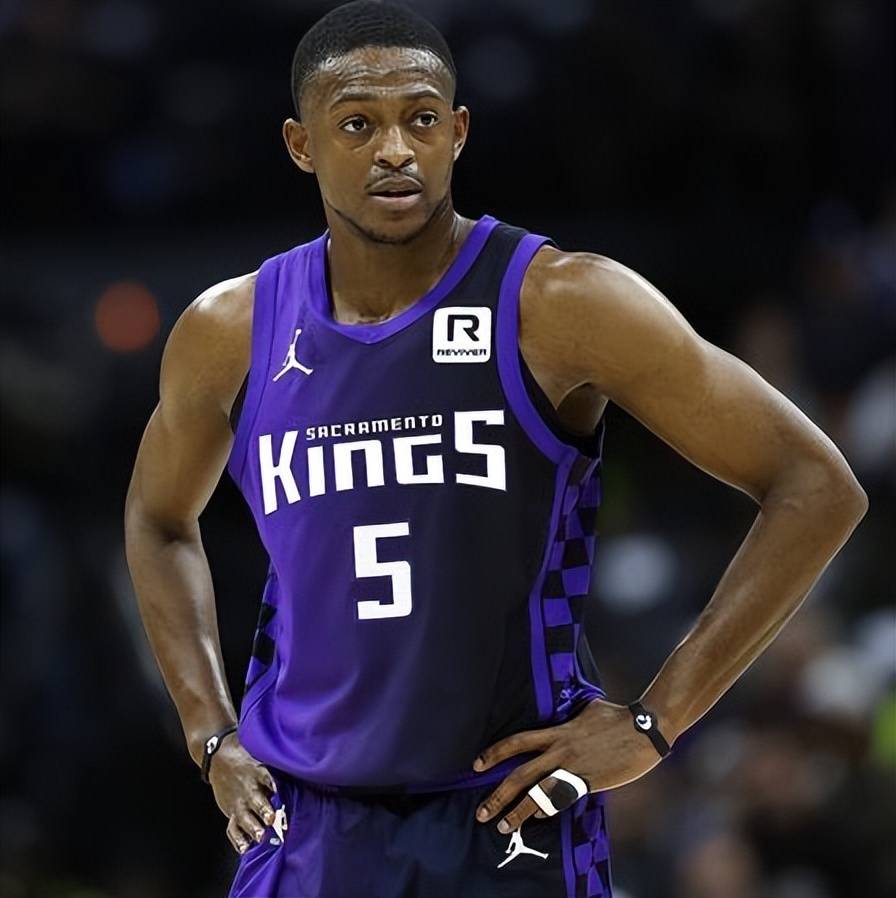 爱游戏网页版-尼克斯负于雄鹿，季后赛前景堪忧的简单介绍