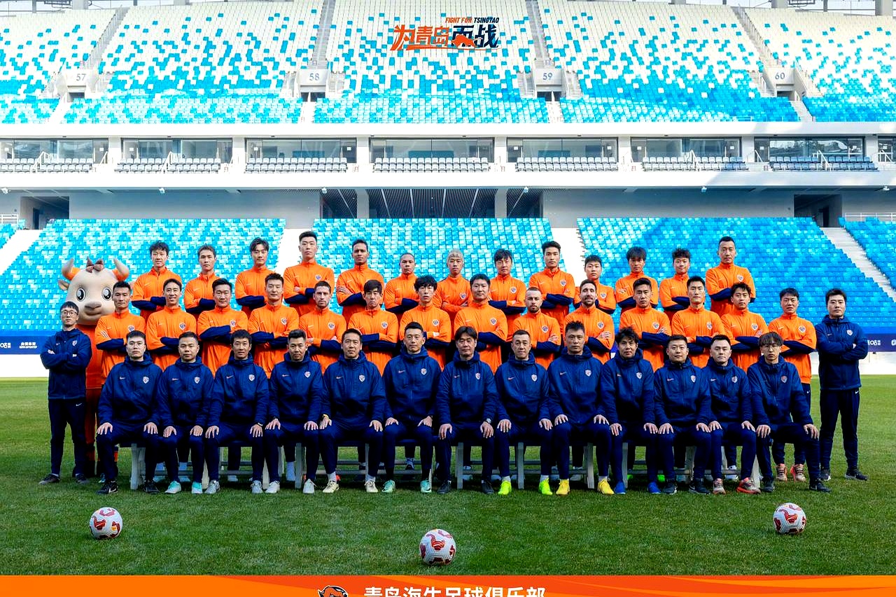 爱游戏app下载-中超联赛对决存机遇，球队胜利之门铺展