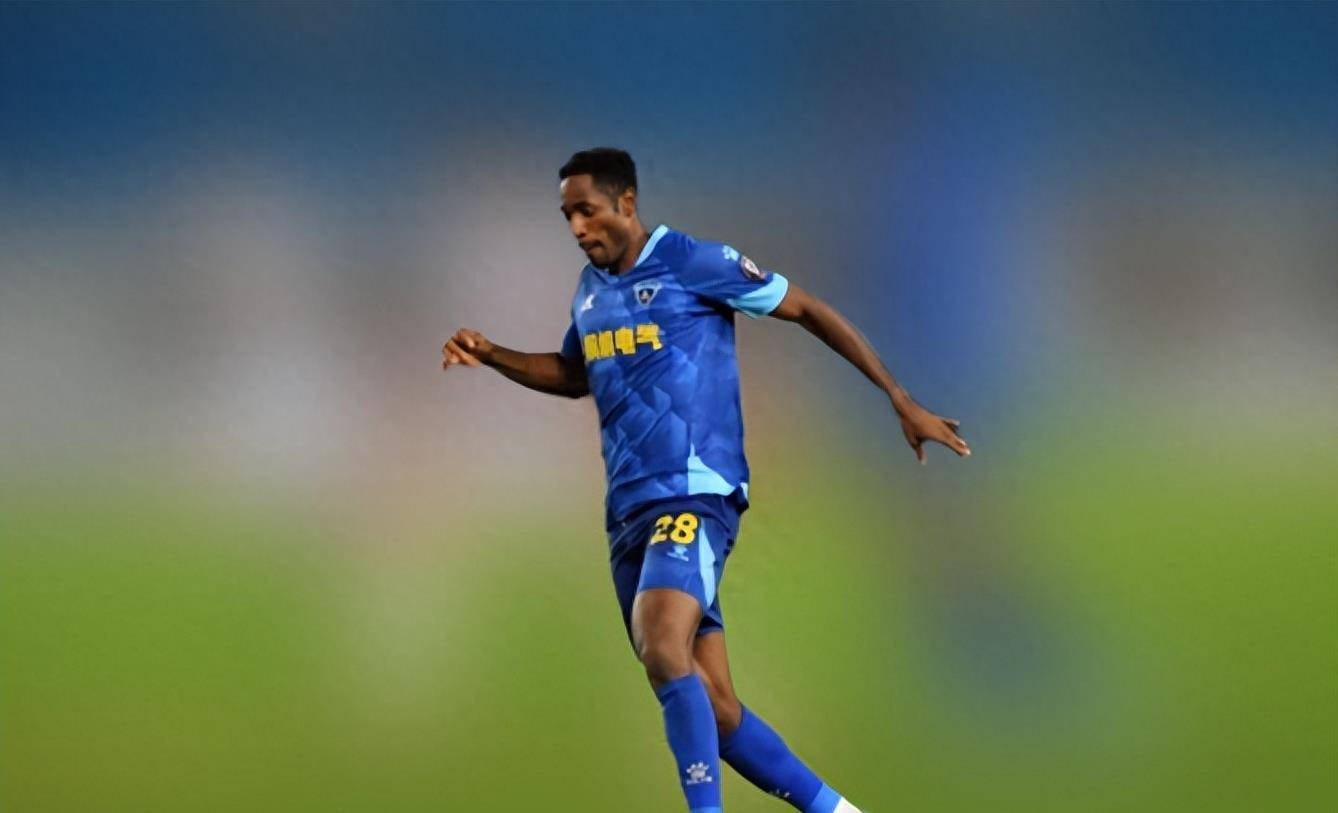 罗马队员斗志昂扬,展现出色表现 罗马队员斗志昂扬,展现出色表现