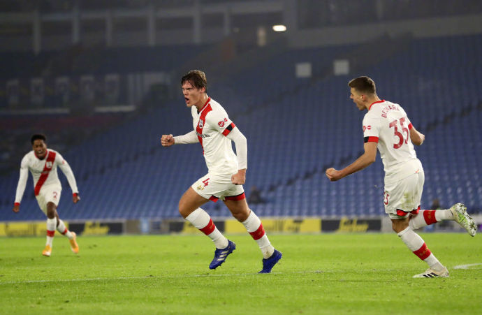 爱游戏官方入口-佛罗伦萨惊险逆转切沃，保级形势转好的简单介绍