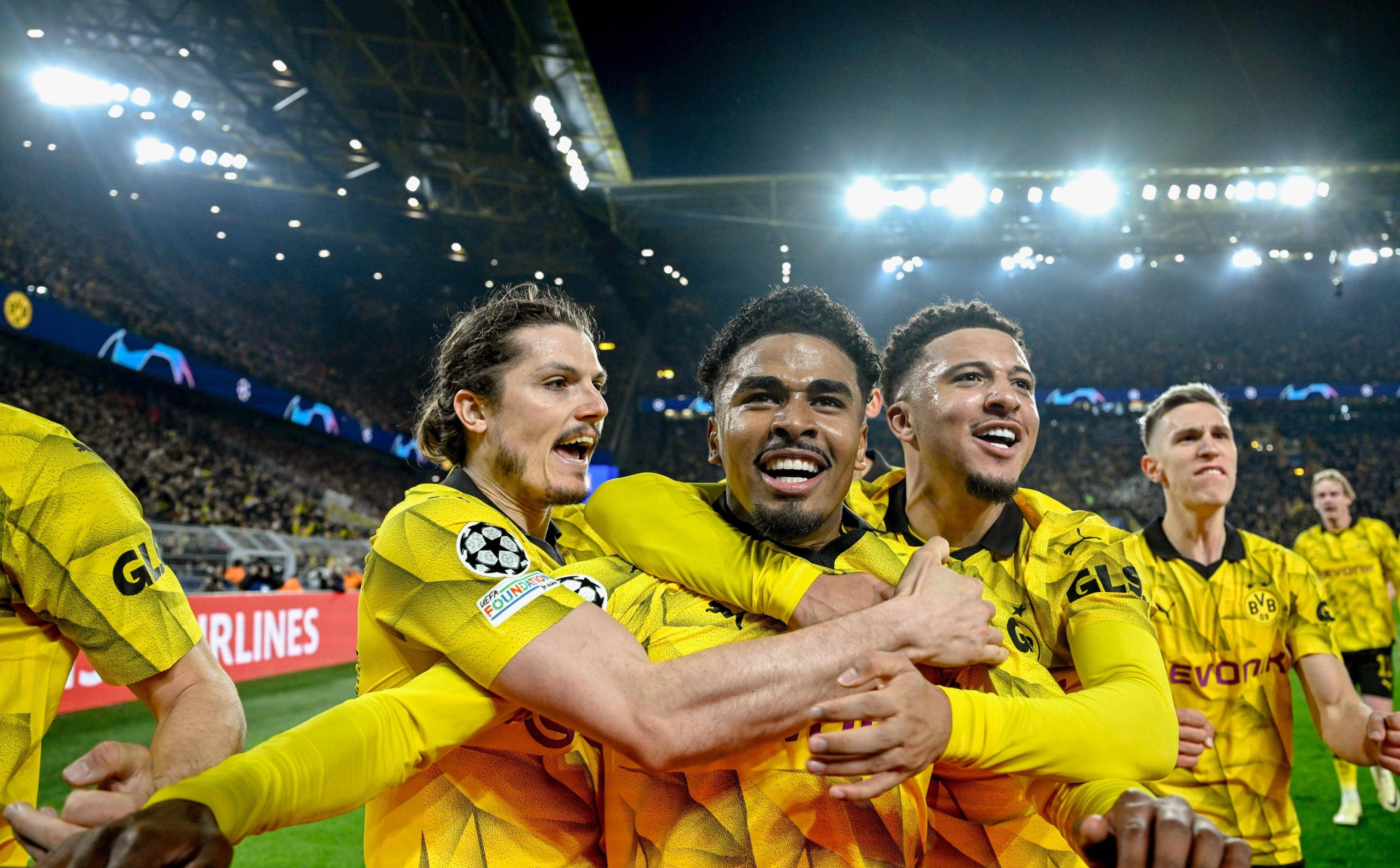 包含多特蒙德将对阵利物浦，赛场激情燃烧的词条