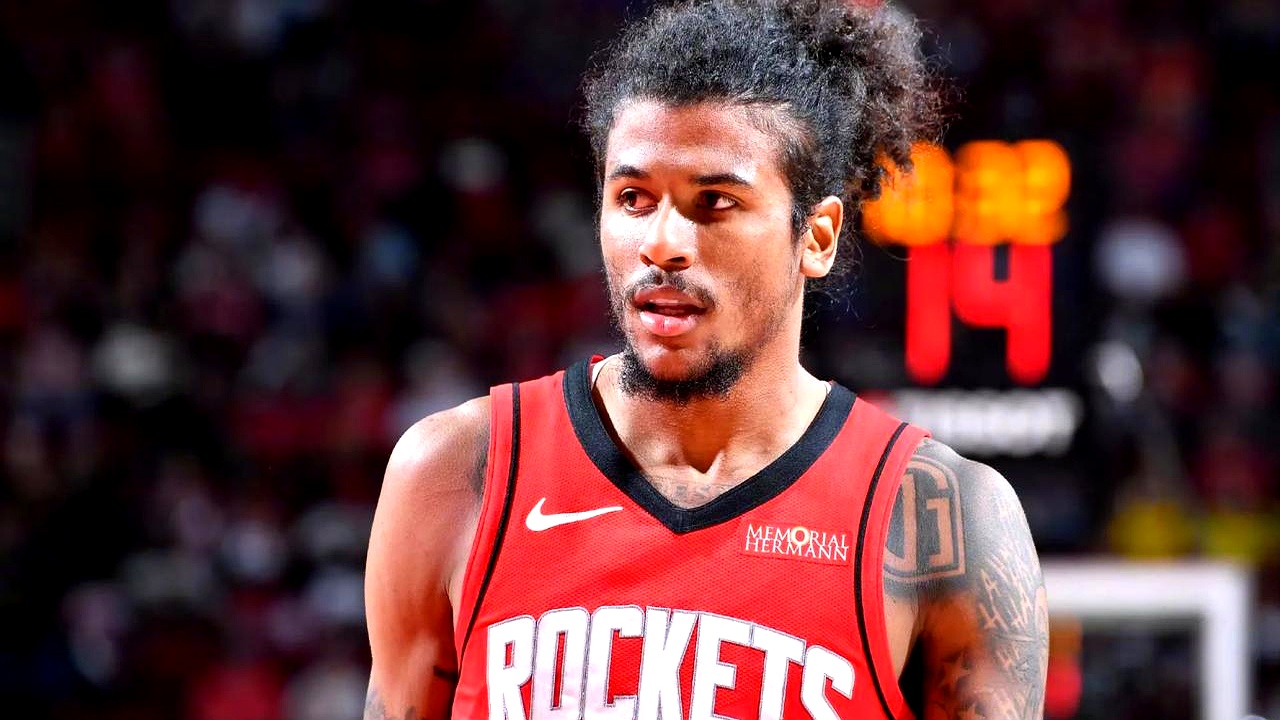 爱游戏官网-包含火箭客场逆转取胜，反弹势头强劲的词条