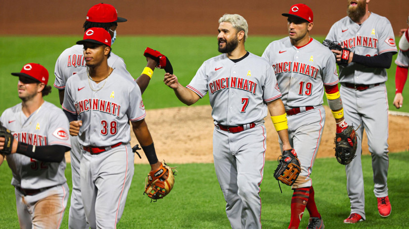 力量的对决:两支顶级球队在比赛中火拼的简单介绍 力量的对决:两支顶级球队在比赛中火拼的简单介绍