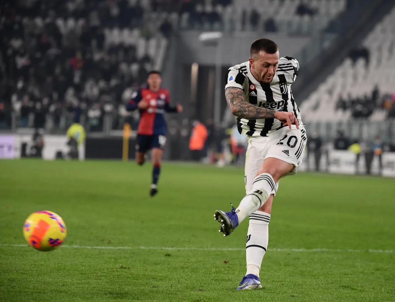 爱游戏官方入口-包含尤文图斯靠着进攻火力，轻松赢得比赛的词条