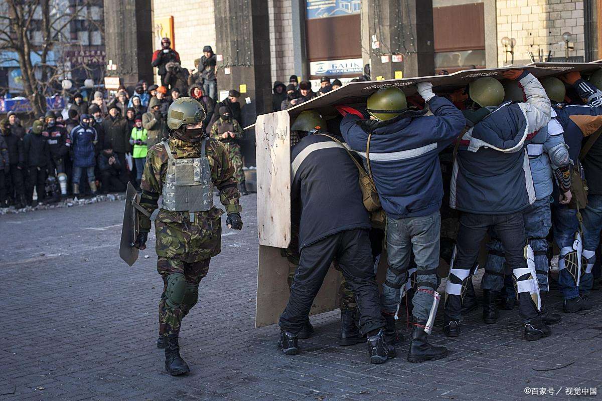 包含乌克兰队备战下一场比赛,全力以赴的词条 包含乌克兰队备战下一场比赛,全力以赴的词条