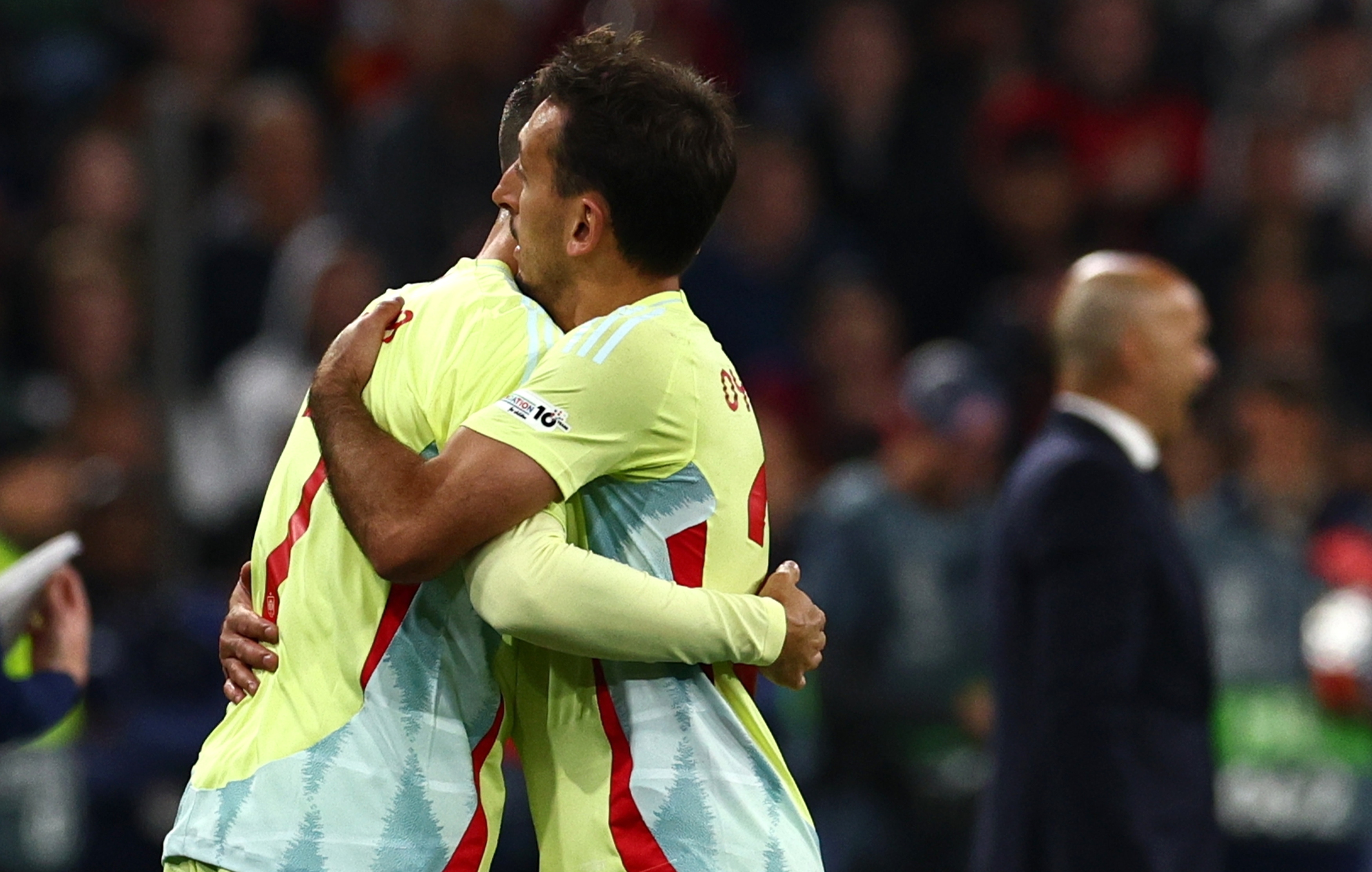 爱游戏网页版-扎哈维助葡萄牙晋级欧洲冠军赛的简单介绍