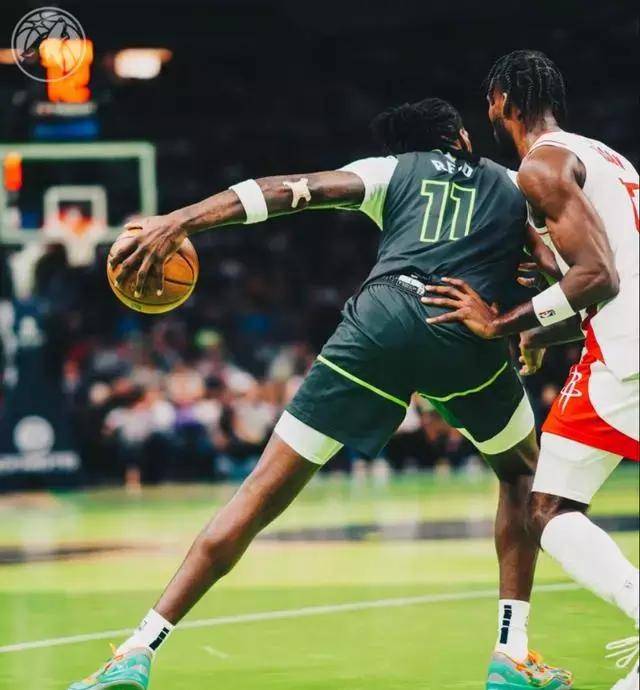 包含狼队后防屡次失误,需加强磨合!的词条 包含狼队后防屡次失误,需加强磨合!的词条